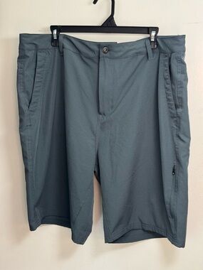 Gerry Weber Men's Gray Performance Hybrid Shorts